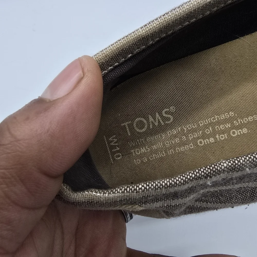 Toms Shoes Women's 10 Gray Striped Canvas Espadrille Flat Casual